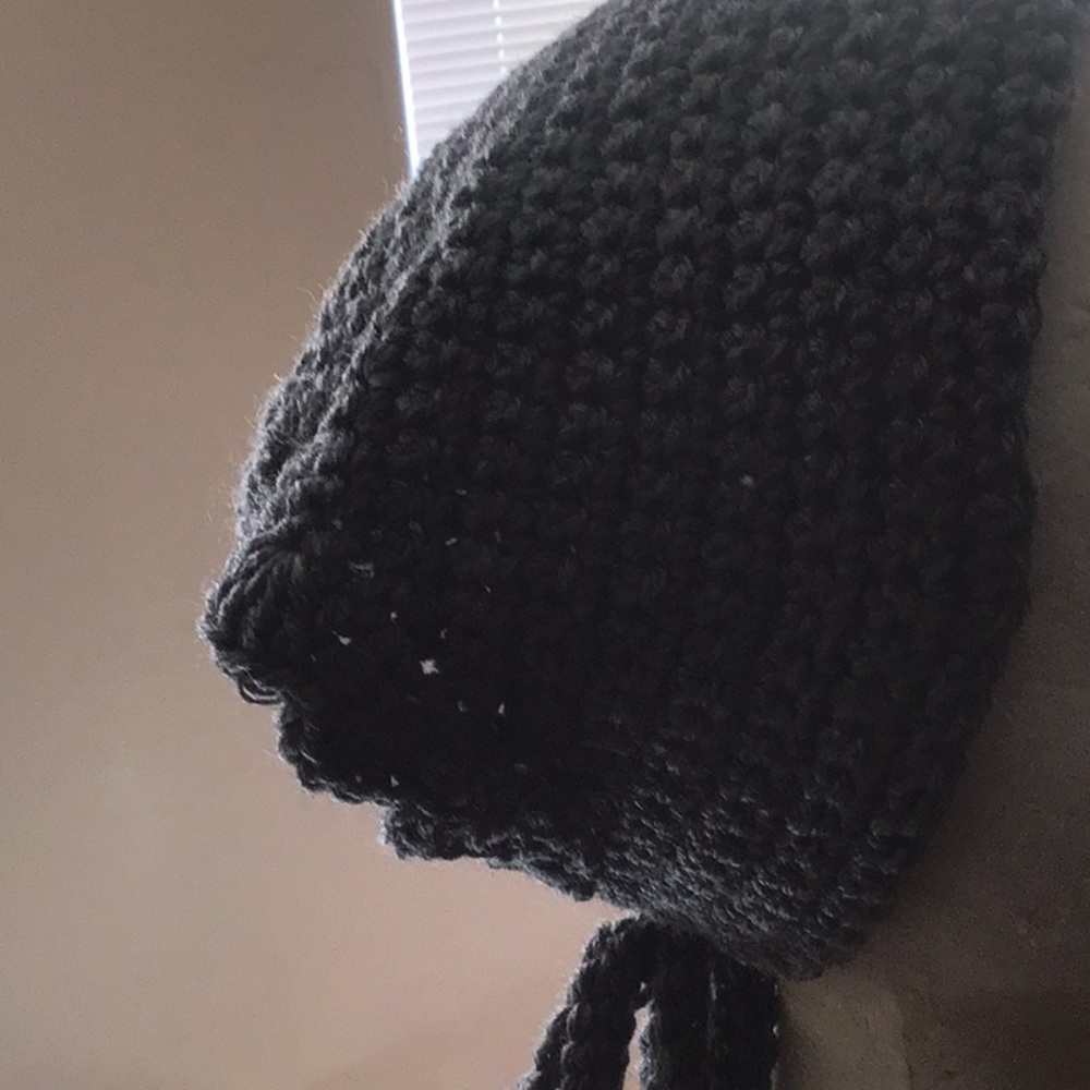 Cocoa’s Bonnet - Picture 3 of 13